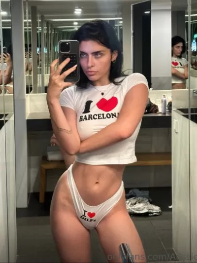 AUSSIE LOZZA Updated stuff ️‍