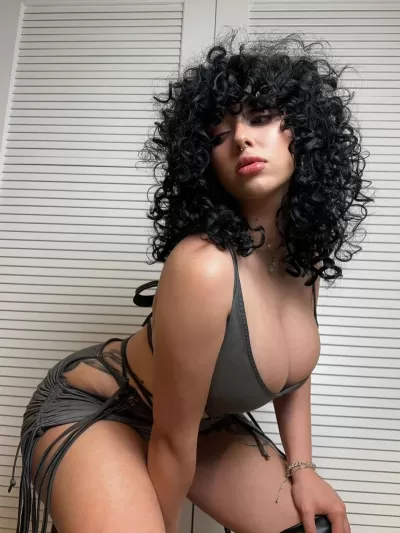 BRIANNAGUTZ 2 of 2 ️‍