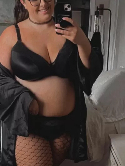 Happilyeverhotwife (60gb) ️‍