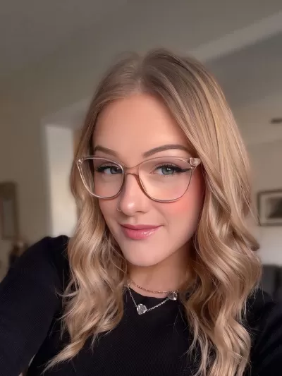 InFrame: Emily ️‍