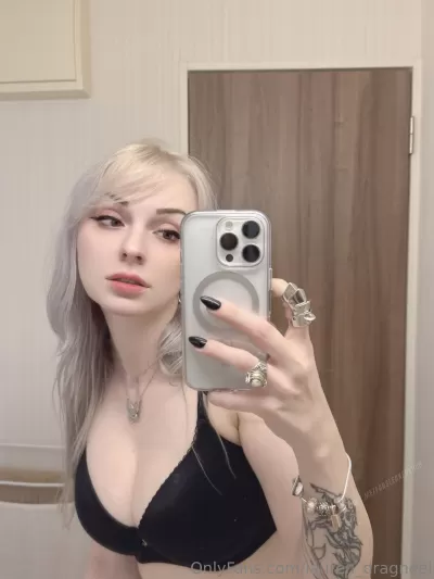 Lauren_Dragneel ️‍