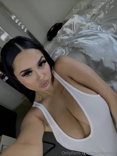 Queenbrii69 ️‍