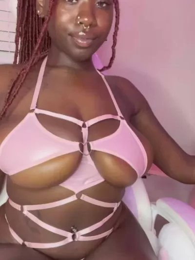 TheyLuvvLeila (3gb) ️‍